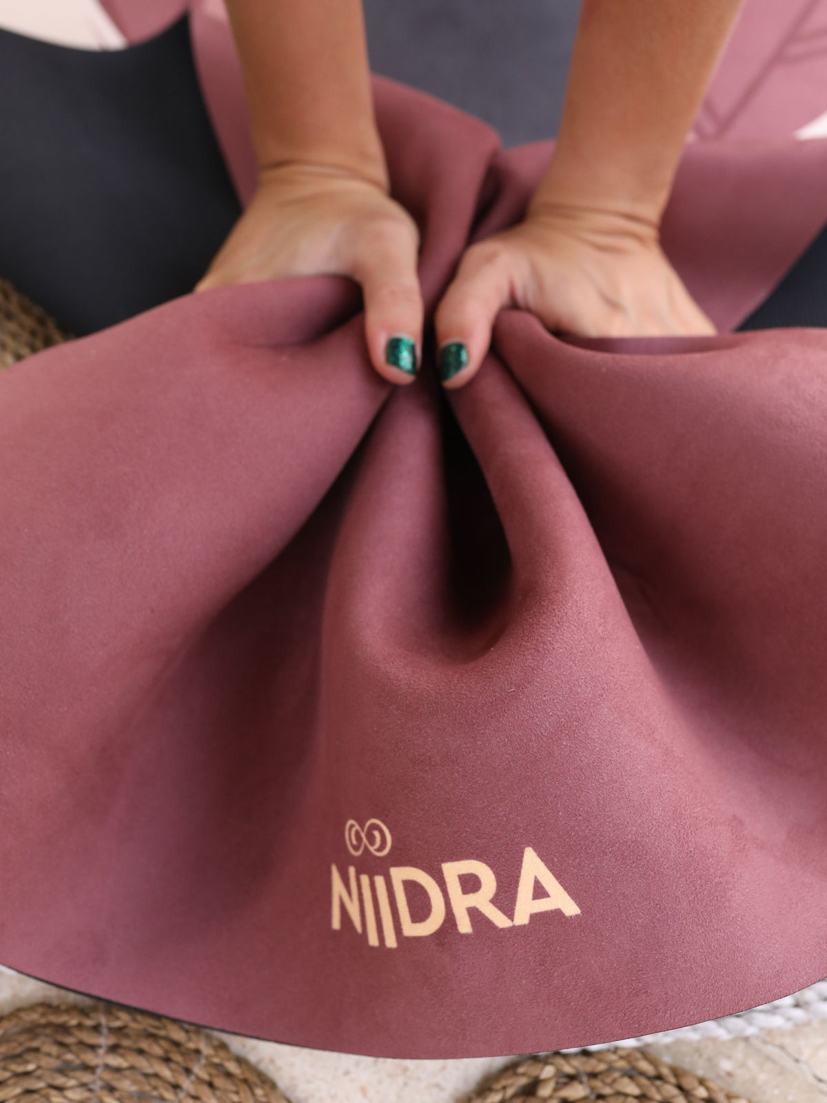 Leya yoga mat