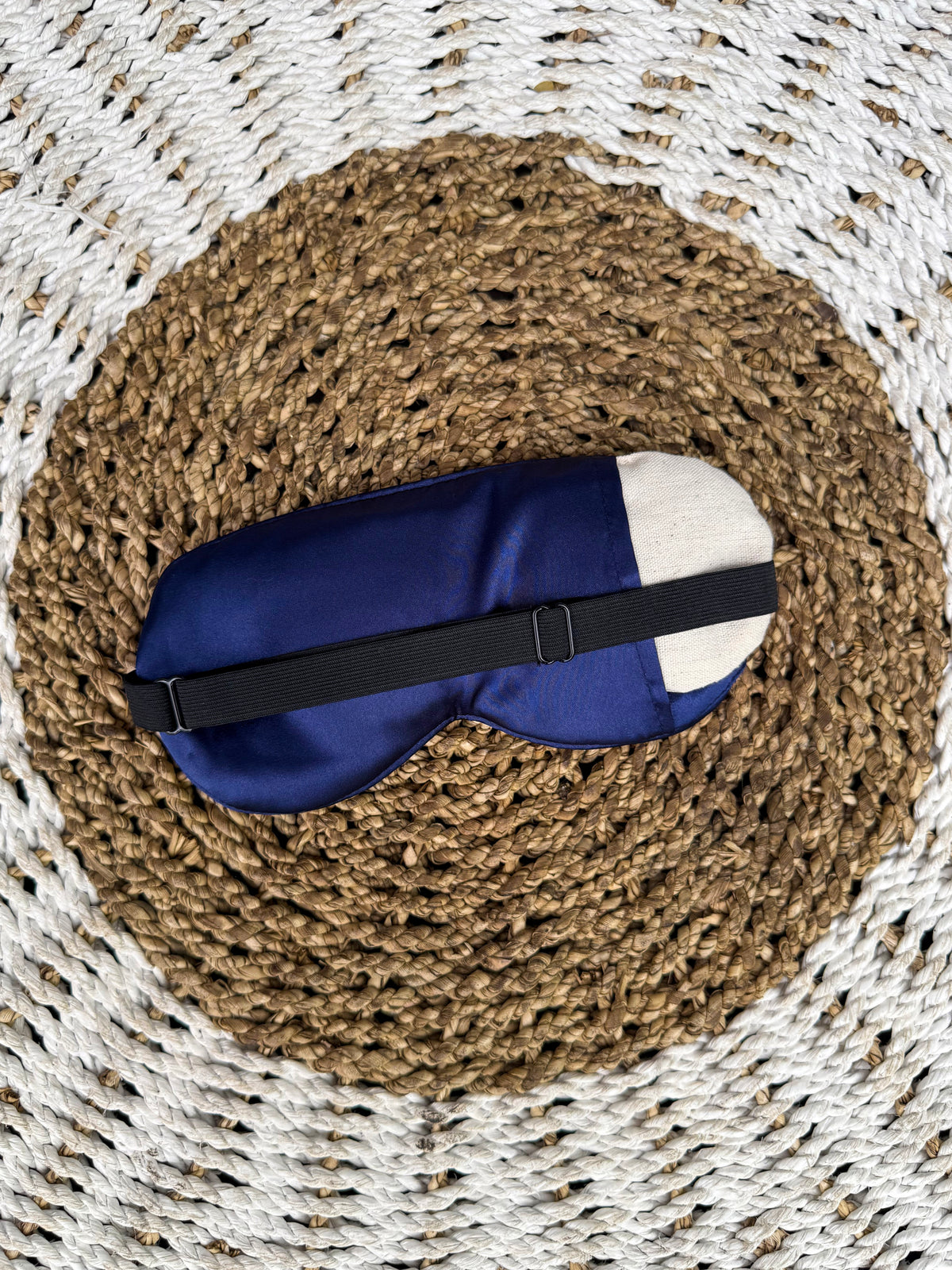 Eye mask blue