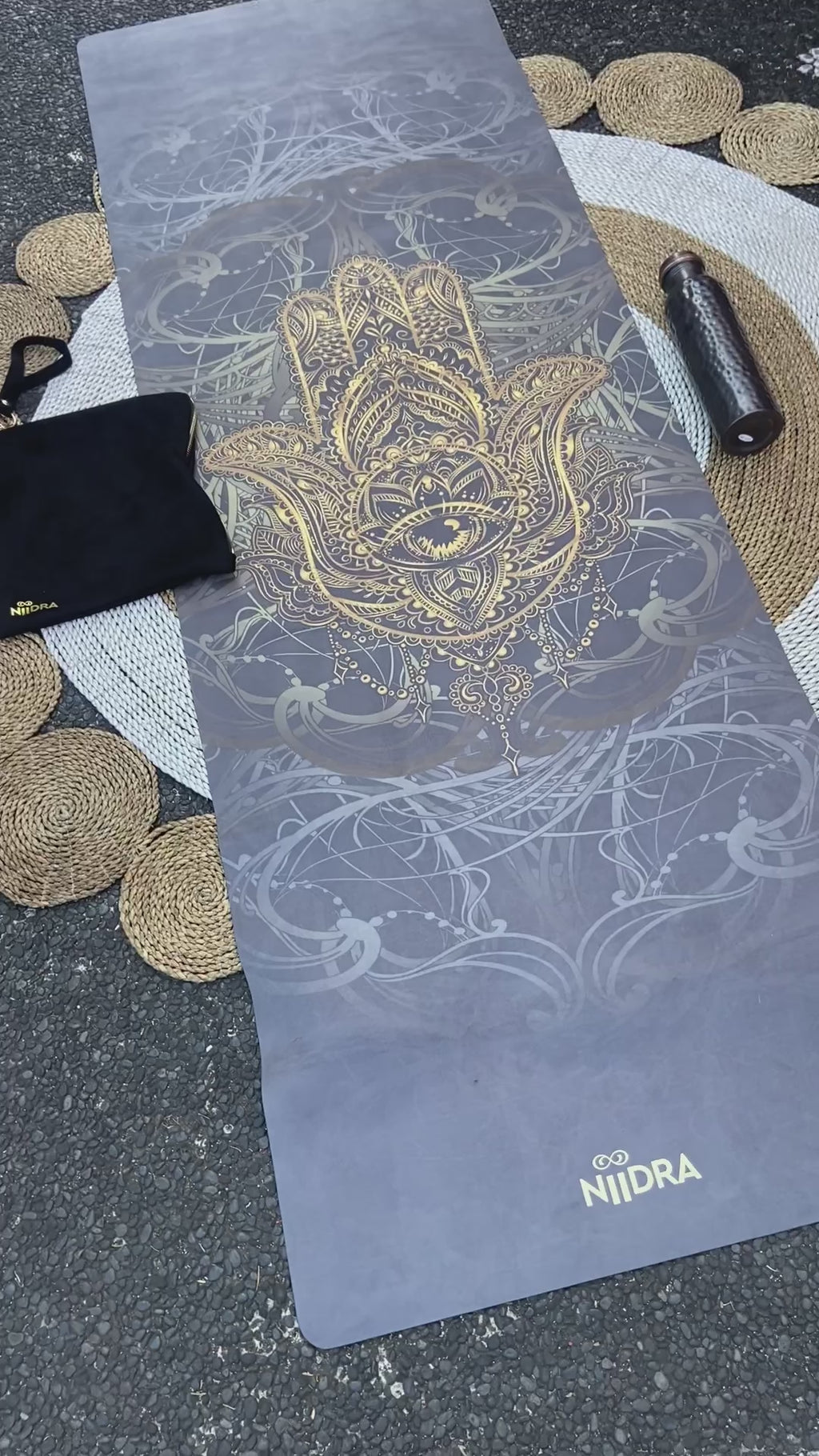 Matras yoga tangan Hamsa