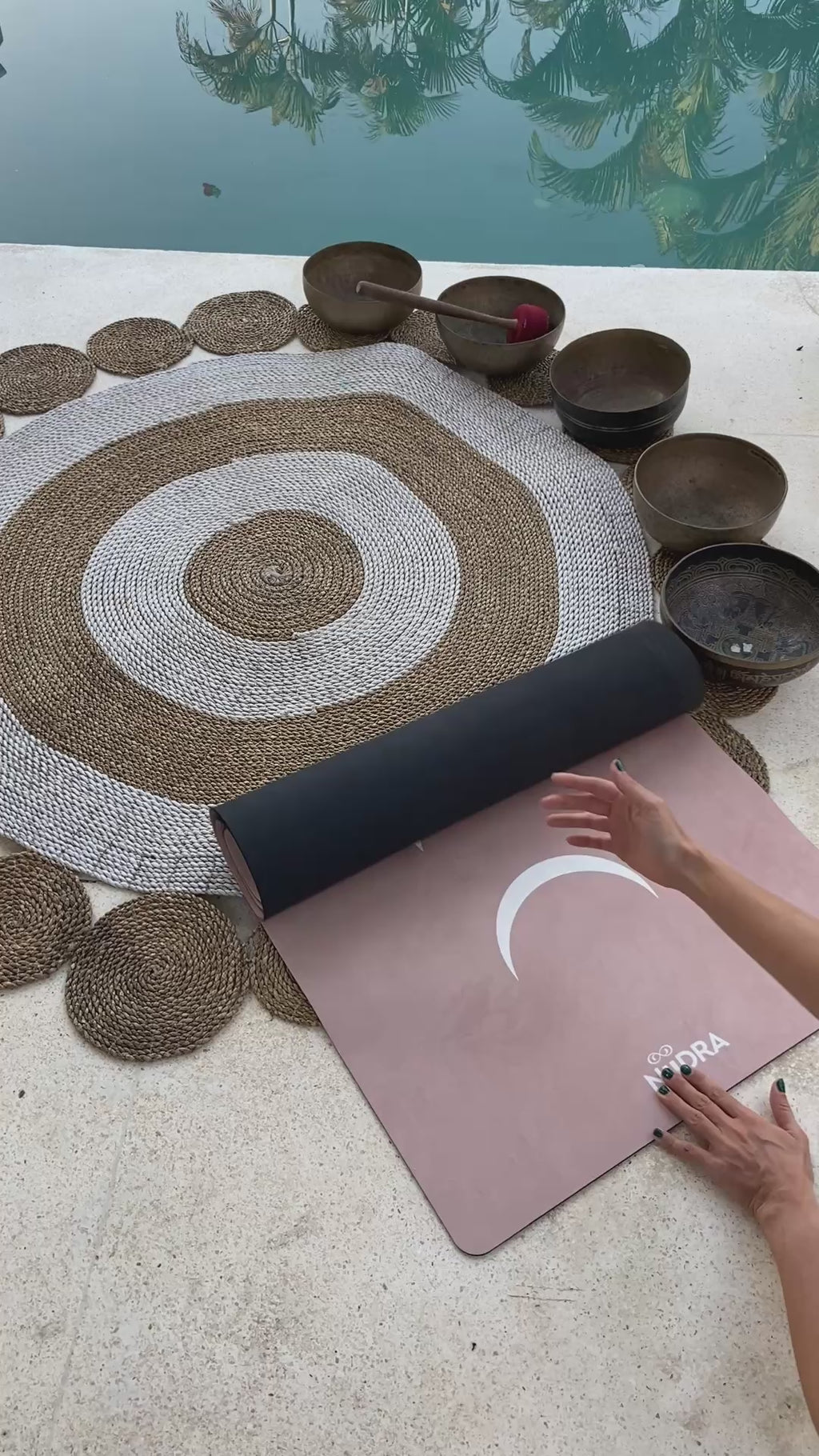 Mat yoga Bulan Baru