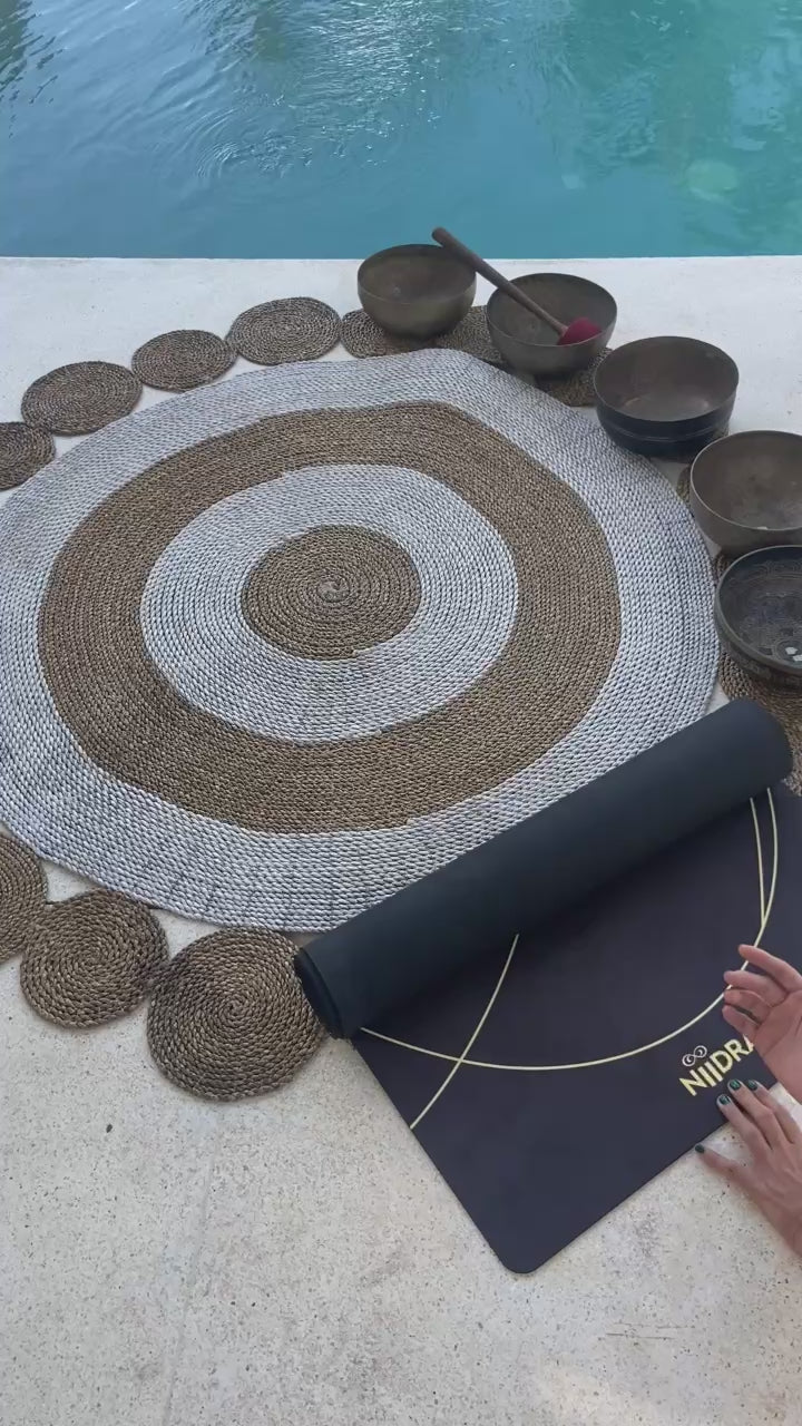 Mat yoga Bulan Baru