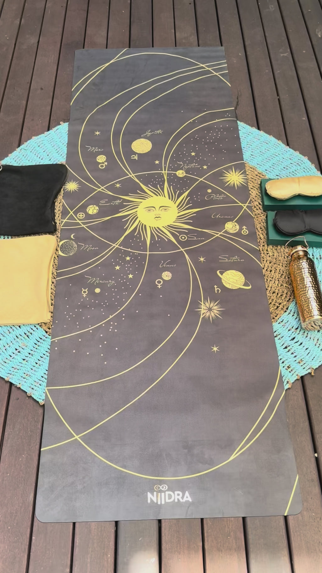 Mat yoga Bulan Baru